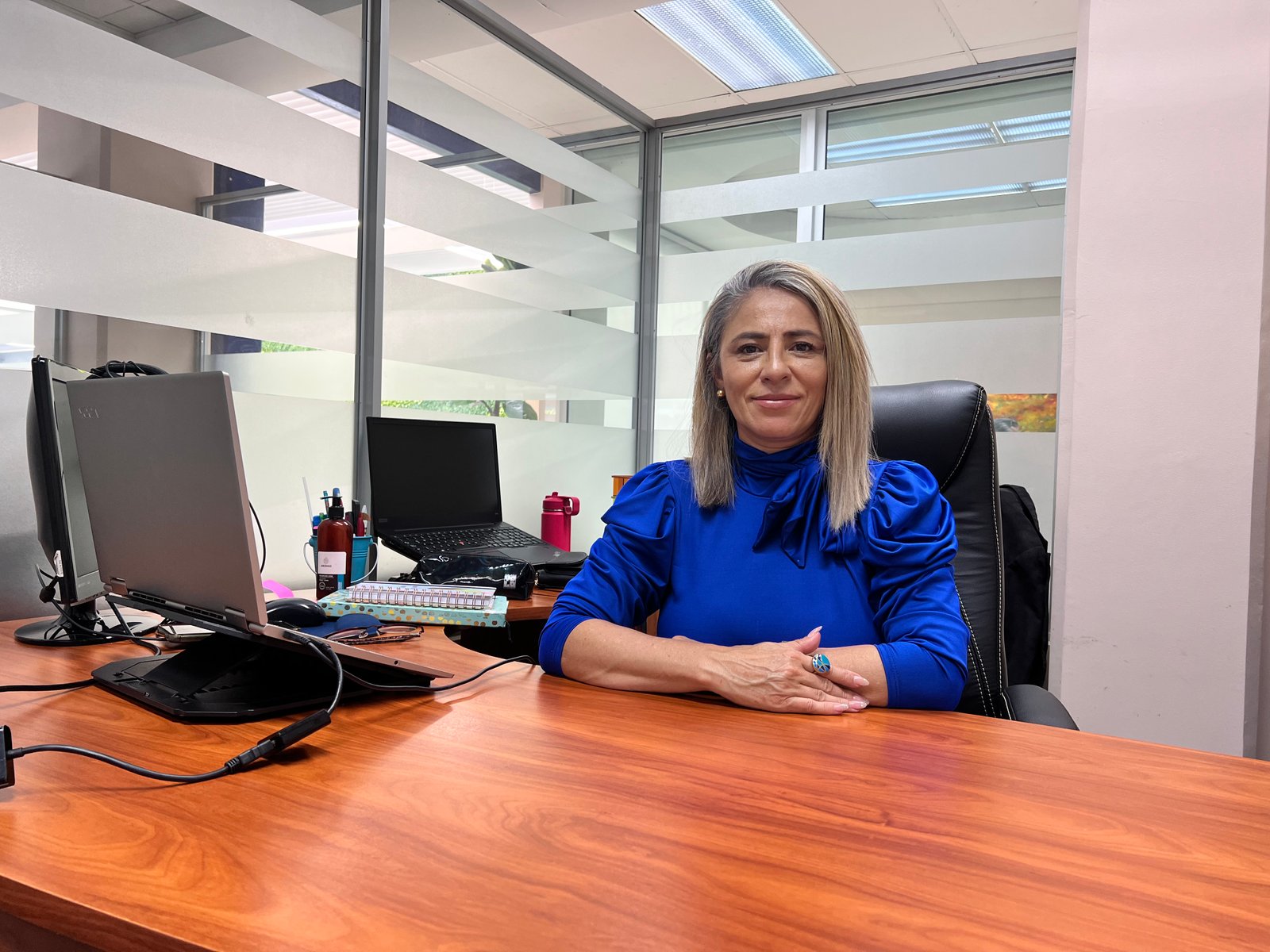 Madres que estudian para abrir nuevas oportunidades a sus hijos